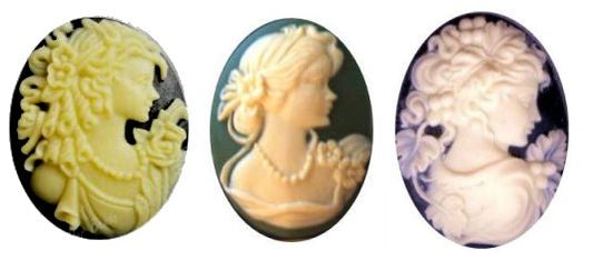 LADIES RIGHT CAMEOS